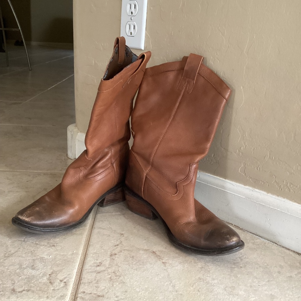 Jessica Simpson leather cowboy western boots 7.5